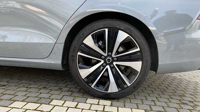 Volvo S60 S60 Plus, B4 Mild Hybrid, Gasolina, Dark