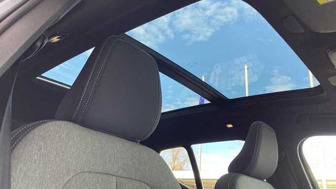 Volvo XC40 XC40 Core, B3 Mild Hybrid, Gasolina