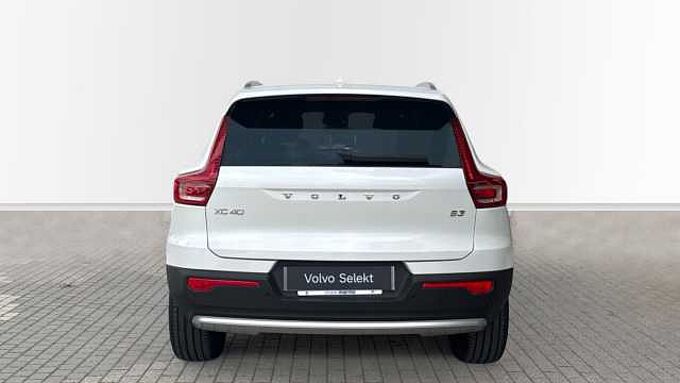 Volvo XC40 XC40 Core, B3 Mild Hybrid, Gasolina