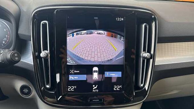 Volvo XC40 XC40 Momentum Pro, T2 (gasolina - aut)