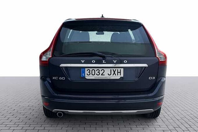 Volvo XC60 2.0 D3 MOMENTUM 150 5P