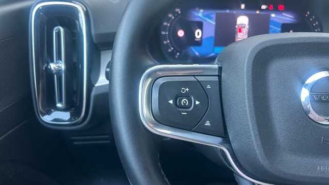 Volvo XC40 2.0 B3 CORE AUTO 163 5P