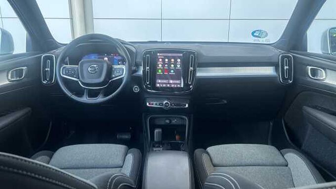 Volvo XC40 2.0 B3 CORE AUTO 163 5P