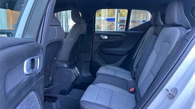 Volvo XC40 2.0 B3 CORE AUTO 163 5P