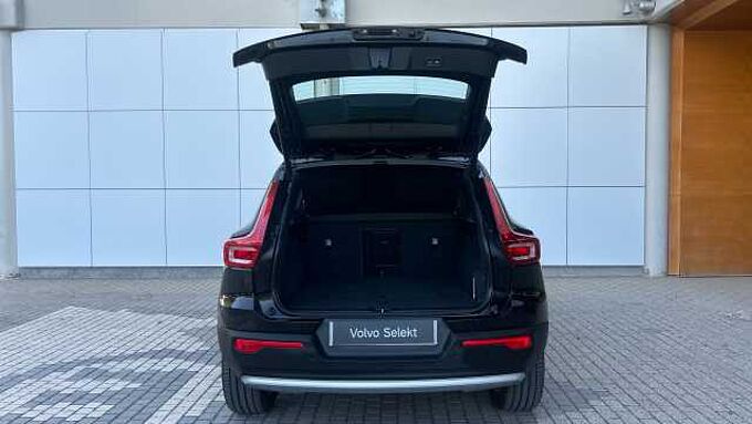 Volvo XC40 XC40 Core, B3 Mild Hybrid, Gasolina
