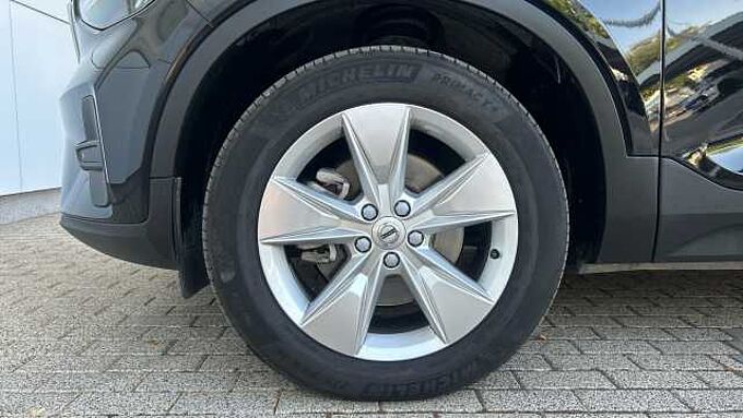 Volvo XC40 XC40 Core, B3 Mild Hybrid, Gasolina