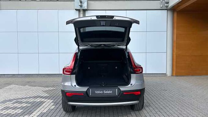 Volvo XC40 XC40 Core, B3 Mild Hybrid, Gasolina