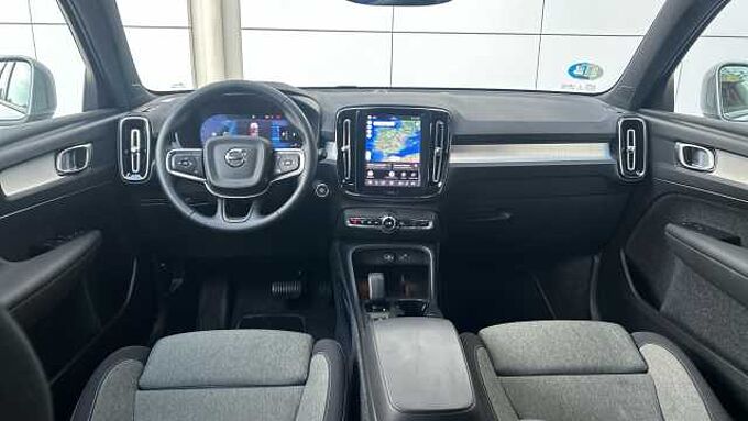 Volvo XC40 XC40 Core, B3 Mild Hybrid, Gasolina