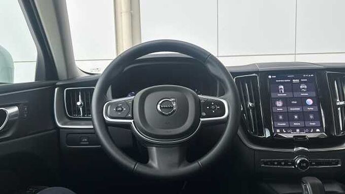 Volvo XC60 XC60 Core, B5 AWD Mild Hybrid, Gasolina