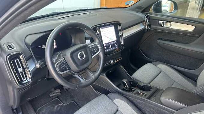 Volvo XC40 XC40 Core, B3 Mild Hybrid, Gasolina