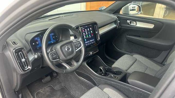 Volvo XC40 XC40 Core, B3 Mild hybrid, Gasolina