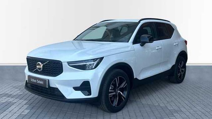 Volvo XC40 XC40 Plus, B3 Mild hybrid, Gasolina, Dark