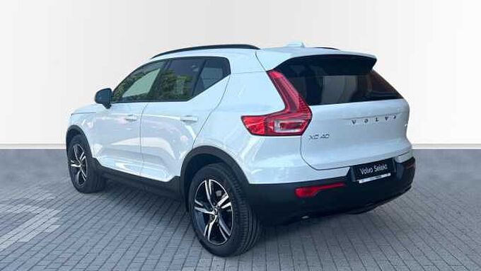 Volvo XC40 XC40 Plus, B3 Mild hybrid, Gasolina, Dark