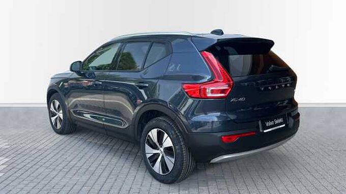 Volvo XC40 XC40 Momentum Pro, B3 mild hybrid (gasolina)