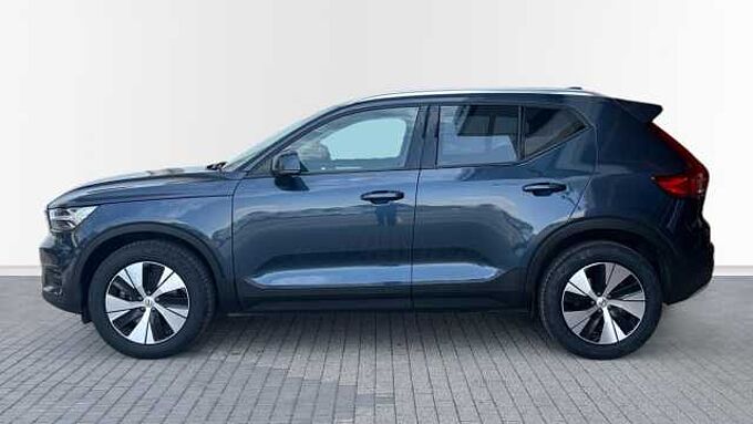 Volvo XC40 XC40 Momentum Pro, B3 mild hybrid (gasolina)