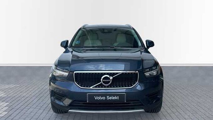 Volvo XC40 XC40 Momentum Pro, B3 mild hybrid (gasolina)