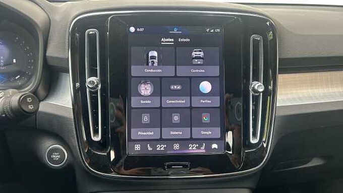 Volvo XC40 XC40 Core, B3 Mild hybrid, Gasolina