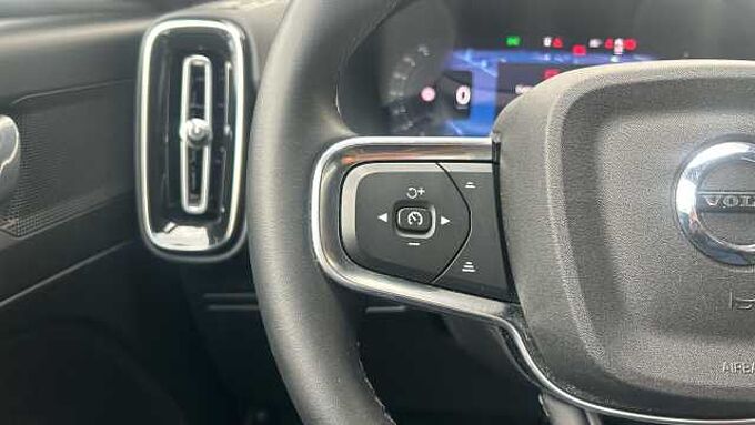 Volvo XC40 XC40 Core, B3 Mild hybrid, Gasolina