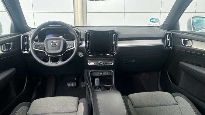 Volvo XC40 XC40 Core, B3 Mild hybrid, Gasolina
