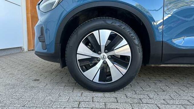 Volvo XC40 XC40 Core, B3 Mild hybrid, Gasolina