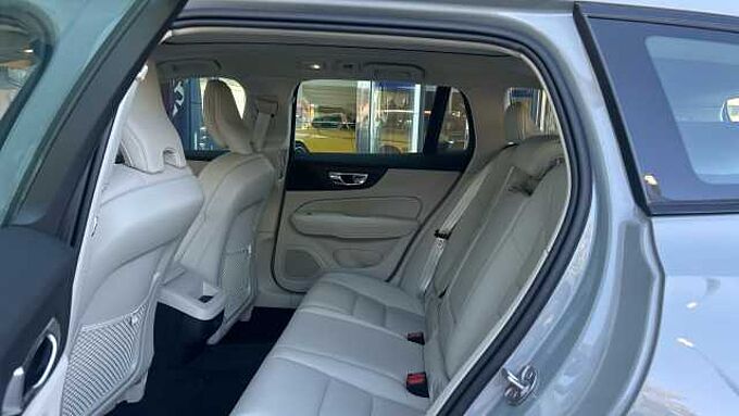 Volvo Volvo V60 V60 Plus, B4 Mild hybrid, Gasolina, Dark