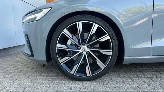 Volvo Volvo V60 V60 Plus, B4 Mild hybrid, Gasolina, Dark