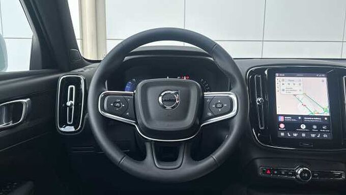 Volvo XC40 XC40 Core, B3 Mild hybrid, Gasolina