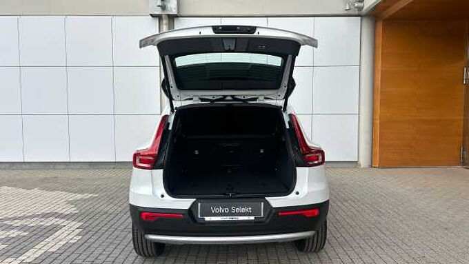 Volvo XC40 XC40 Core, B3 Mild hybrid, Gasolina