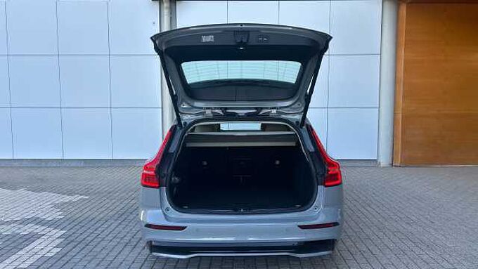 Volvo Volvo V60 V60 Plus, B4 Mild hybrid, Gasolina, Dark