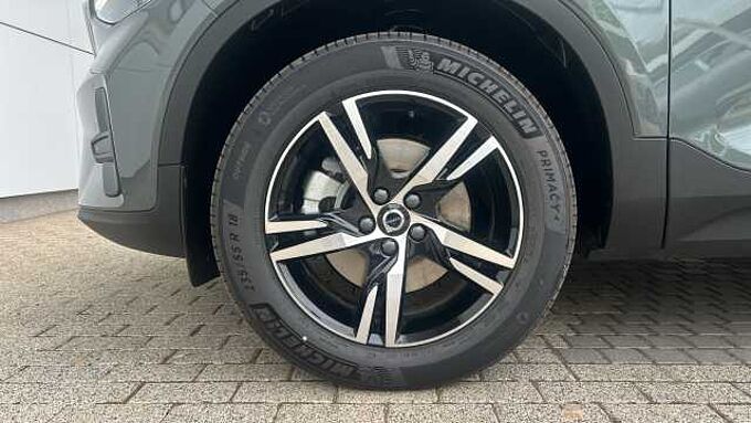 Volvo XC40 XC40 Core, B3 Mild hybrid, Gasolina