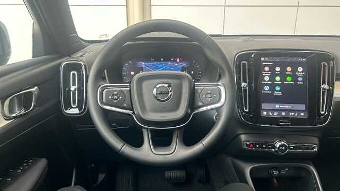 Volvo XC40 XC40 Core, B3 Mild hybrid, Gasolina