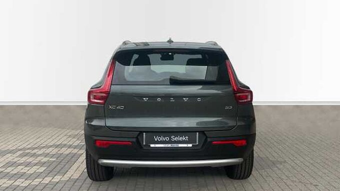 Volvo XC40 XC40 Core, B3 Mild hybrid, Gasolina