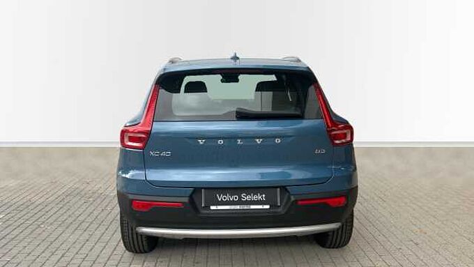 Volvo XC40 XC40 Core, B3 Mild hybrid, Gasolina