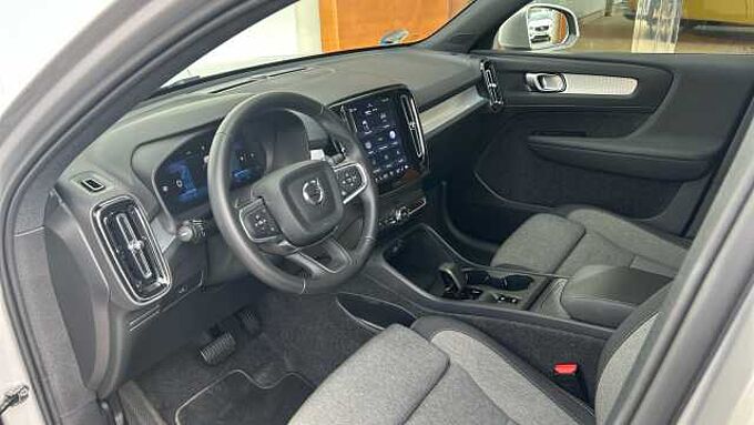 Volvo XC40 XC40 Core, B3 Mild Hybrid, Gasolina