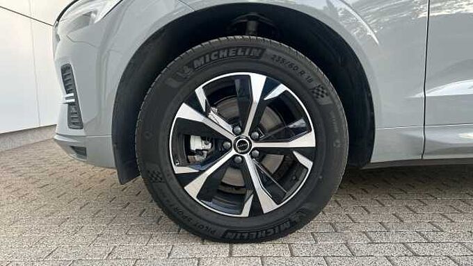 Volvo XC60 XC60 Core, B5 AWD Mild Hibrid Gasolina