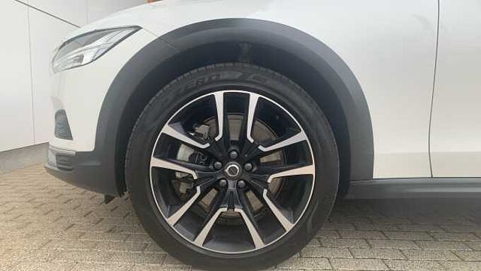 Volvo V90 Cc V90 Cross Country Plus, B4 AWD Mild Hybrid, Diésel, Bright