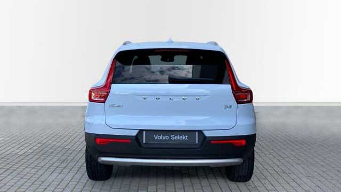 Volvo XC40 XC40 Core, B3 Mild hybrid, Gasolina