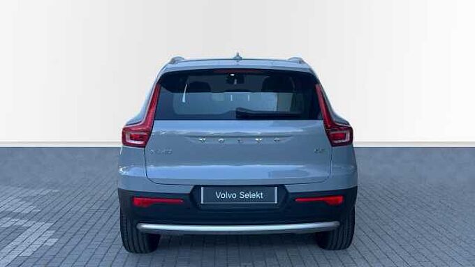 Volvo XC40 XC40 Core, B3 Mild hybrid, Gasolina
