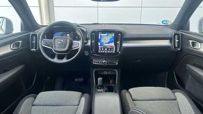 Volvo XC40 XC40 Core, B3 Mild hybrid, Gasolina